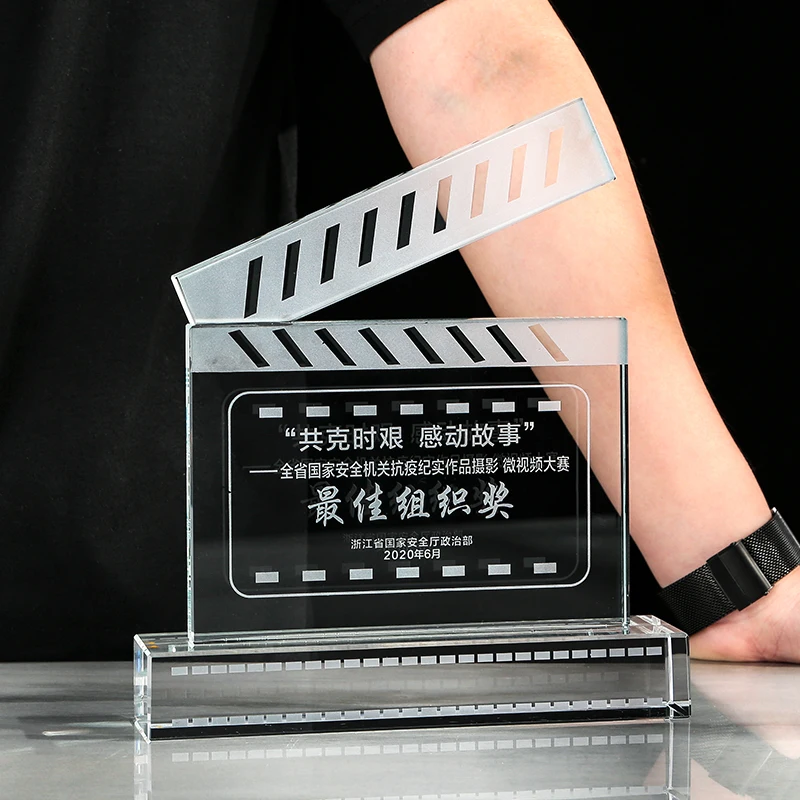Customized Crystal Trophy for  – обзор и цена Photography Competition